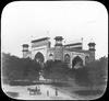 Gateway 3 : Taj Mahal (Agra, India)/ produced by McIntosh Stereopticon Co., Chicago
