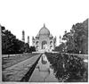 [Gateway  : Taj Mahal (Agra, India)(?)]